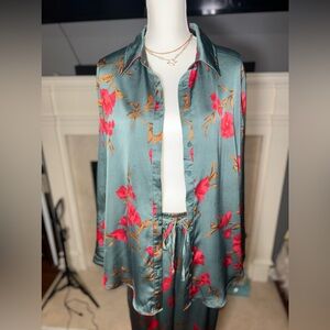 PrettyLittleThing Two Piece Set